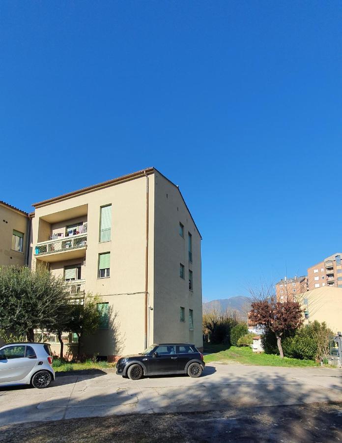 Апартаменти 2 Bed Flat Centre & Stadio Free Parking Терні Екстер'єр фото